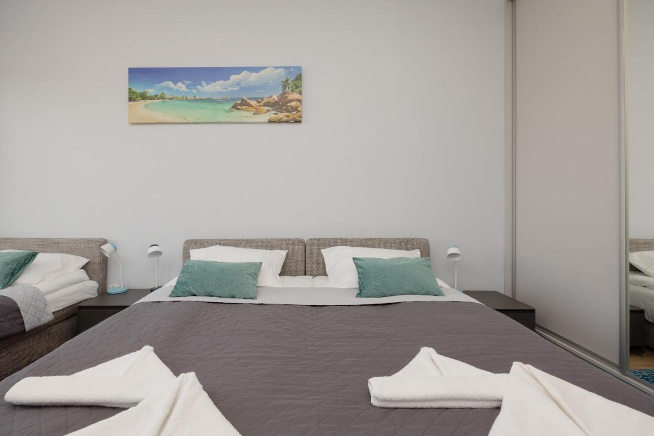 Wellness & Spa Resort Dziwnow Riverfront Apartments With Parking By Noclegi Renters Ngoại thất bức ảnh