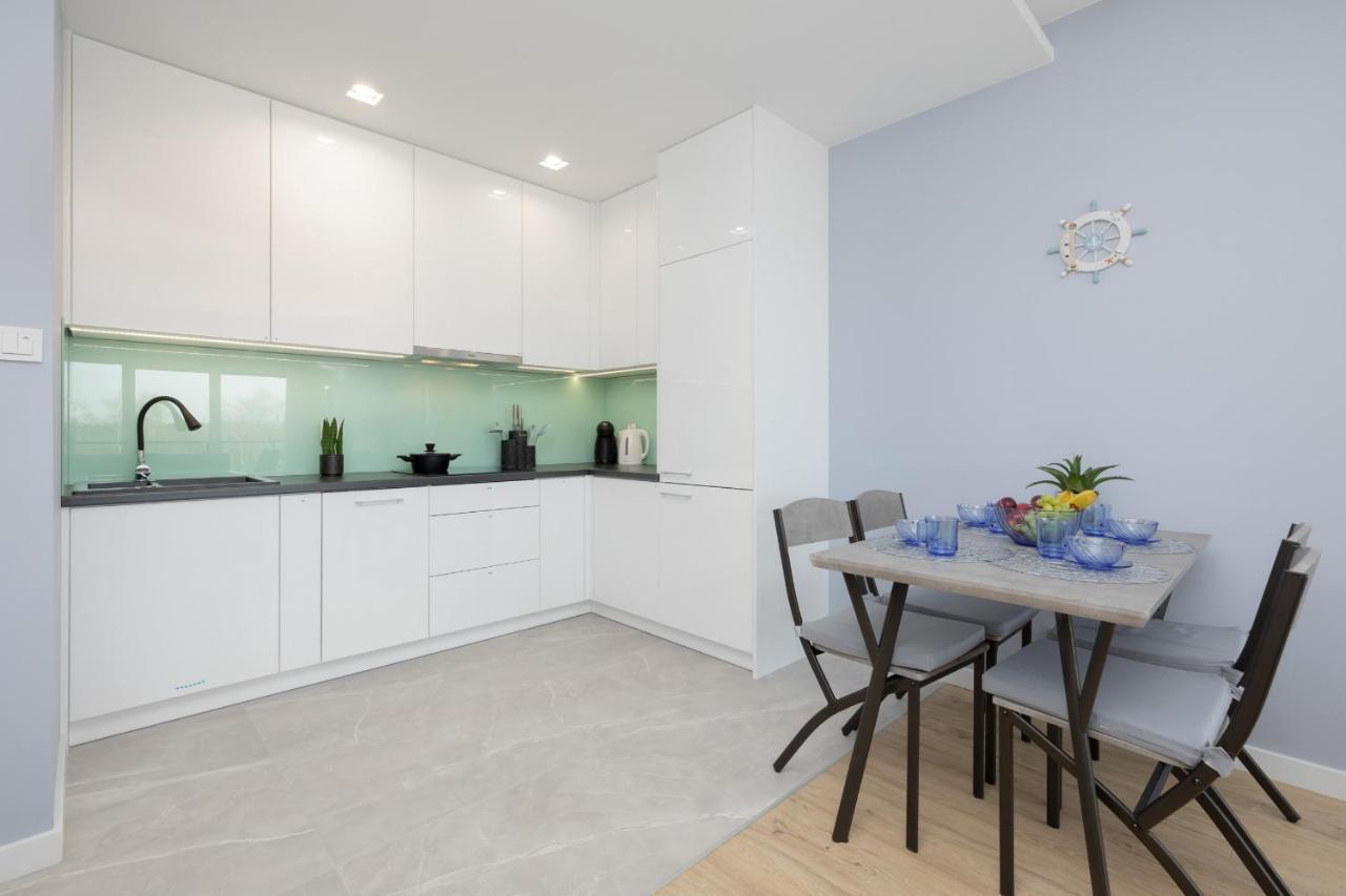 Wellness & Spa Resort Dziwnow Riverfront Apartments With Parking By Noclegi Renters Ngoại thất bức ảnh