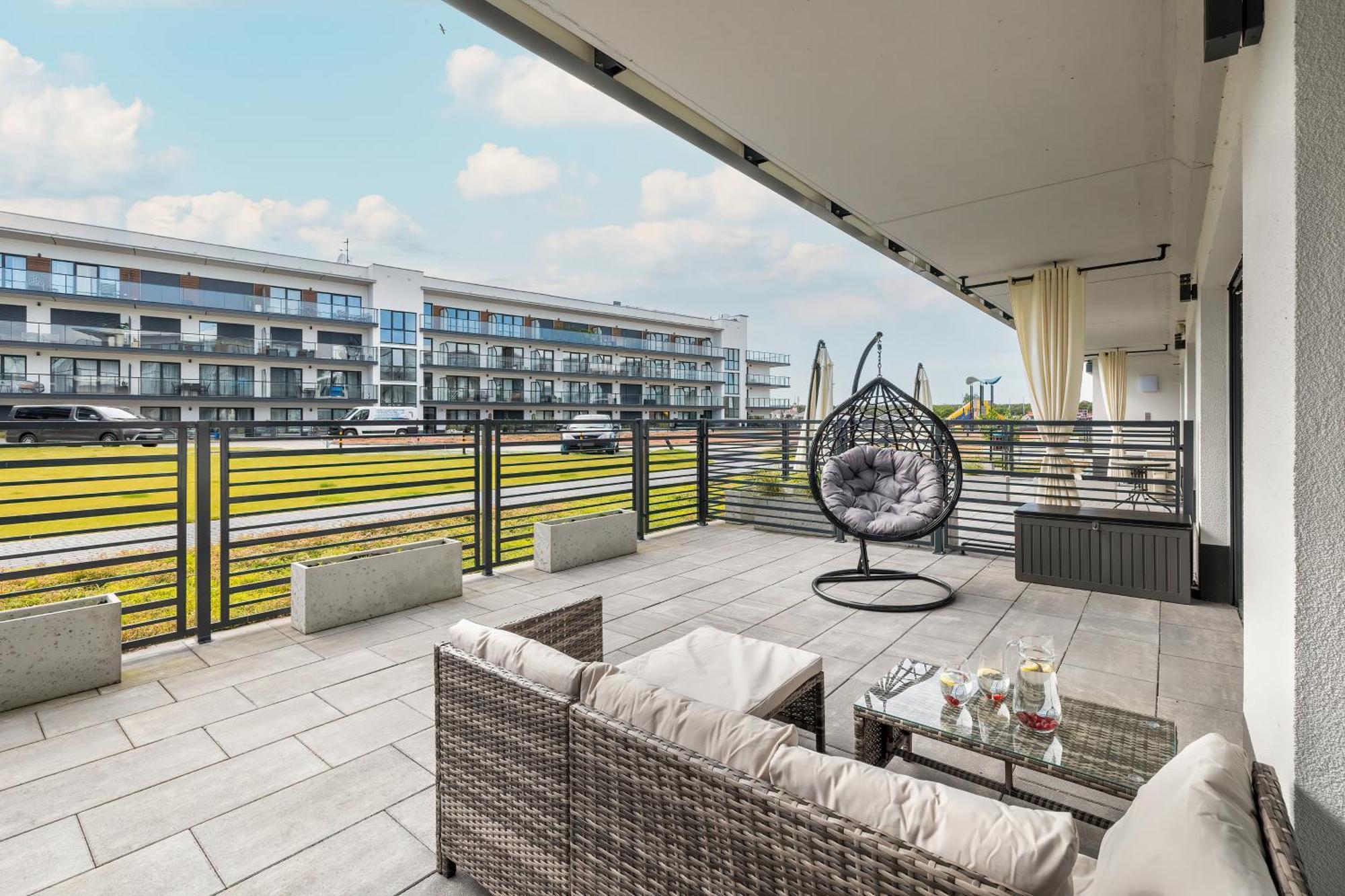 Wellness & Spa Resort Dziwnow Riverfront Apartments With Parking By Noclegi Renters Ngoại thất bức ảnh